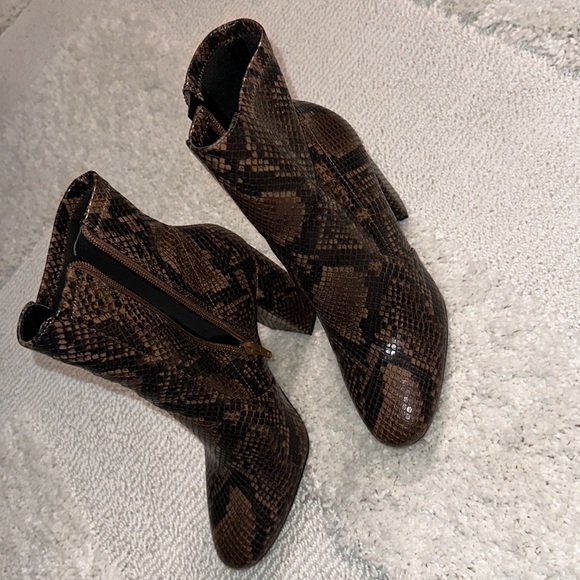 ALDO Booties - Picture 12 of 14